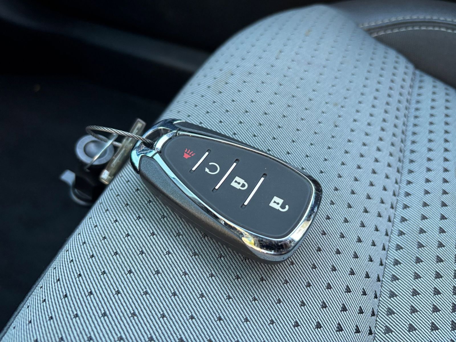 Thumbnail: 2025 Chevrolet Trax - 18