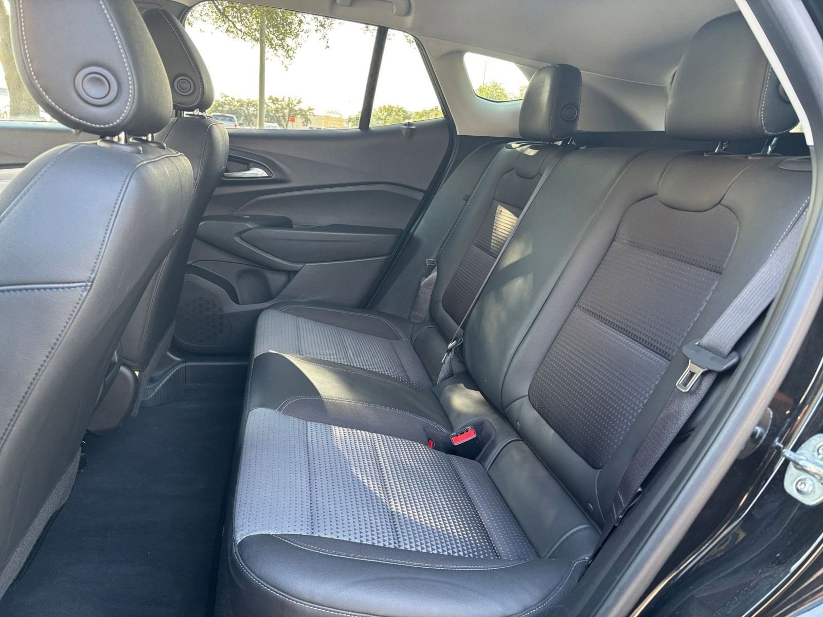 Thumbnail: 2025 Chevrolet Trax - 20