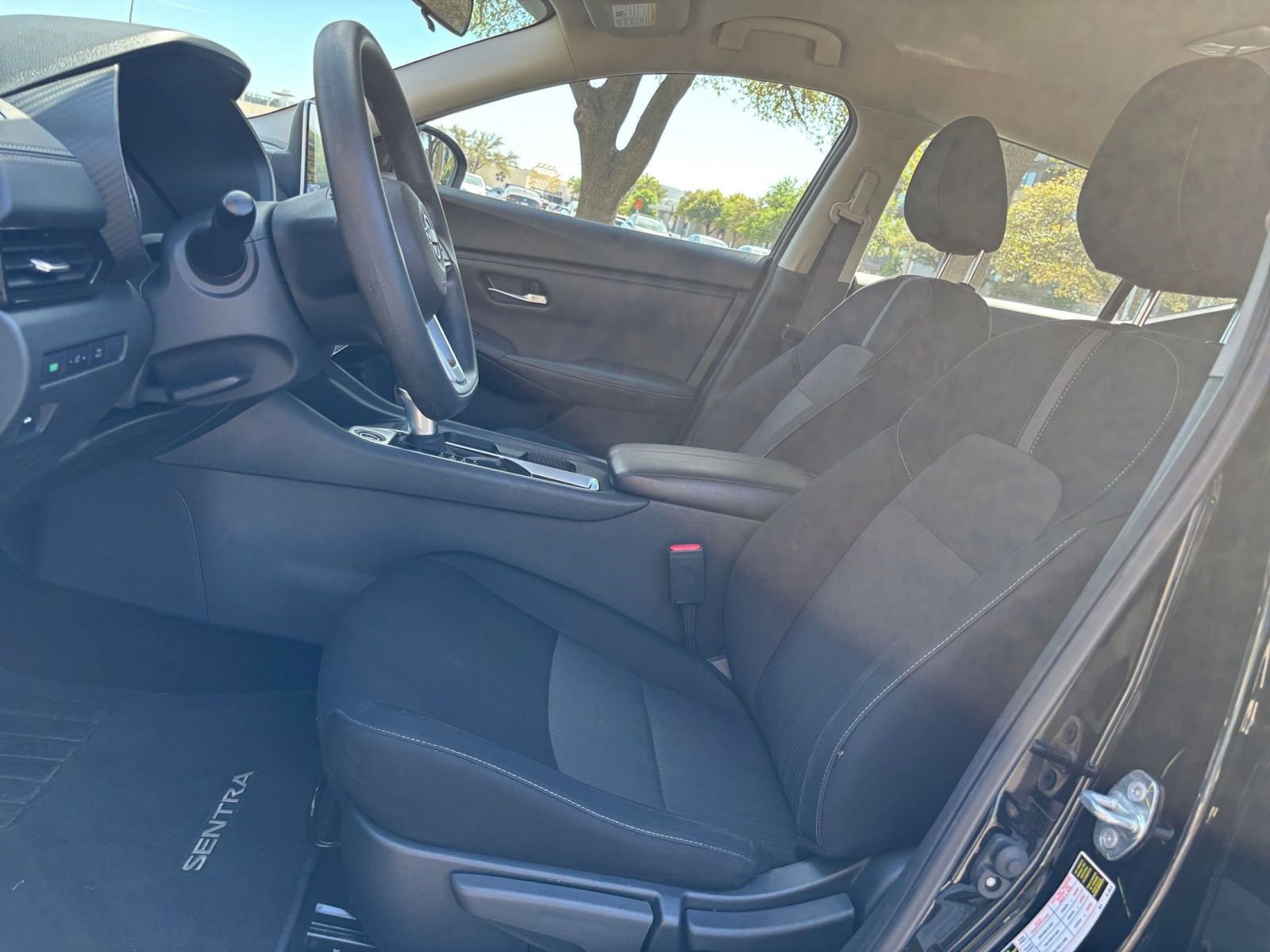 Thumbnail: 2025 Nissan Sentra - 22