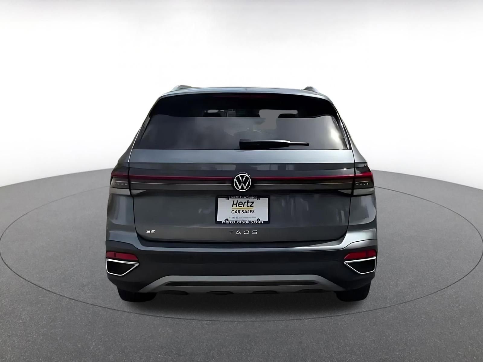 Thumbnail: 2025 Volkswagen Taos - 12