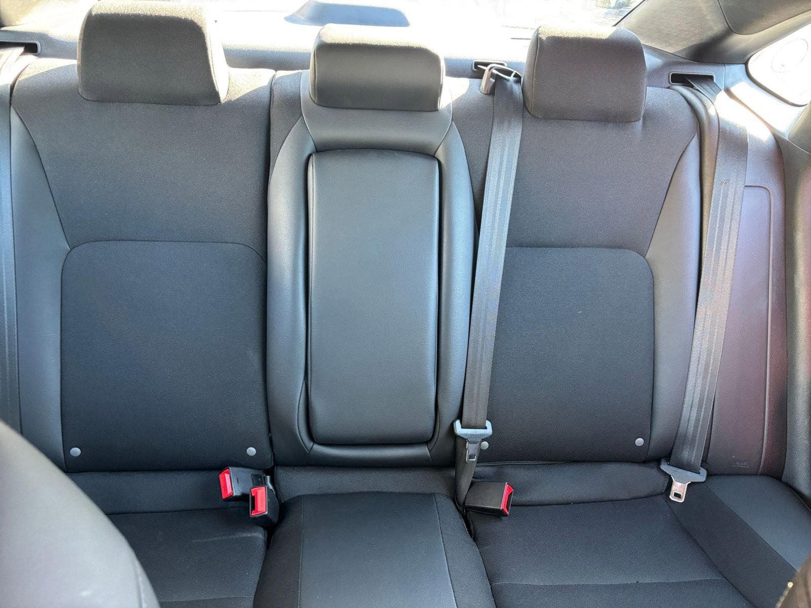 Thumbnail: 2025 Honda Civic - 32