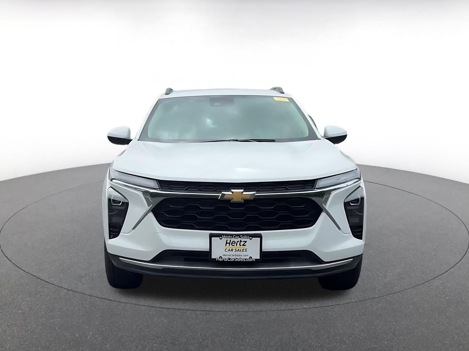 Thumbnail: 2025 Chevrolet Trax - 5
