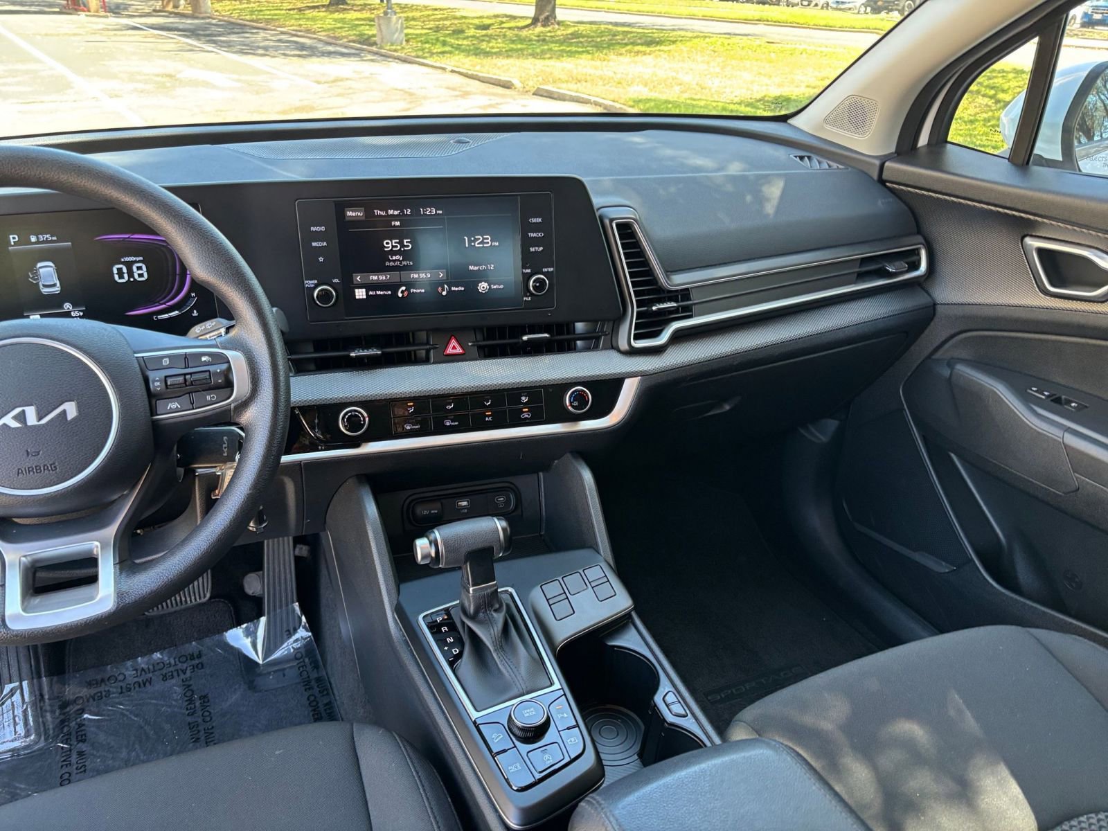 Thumbnail: 2025 Kia Sportage - 30