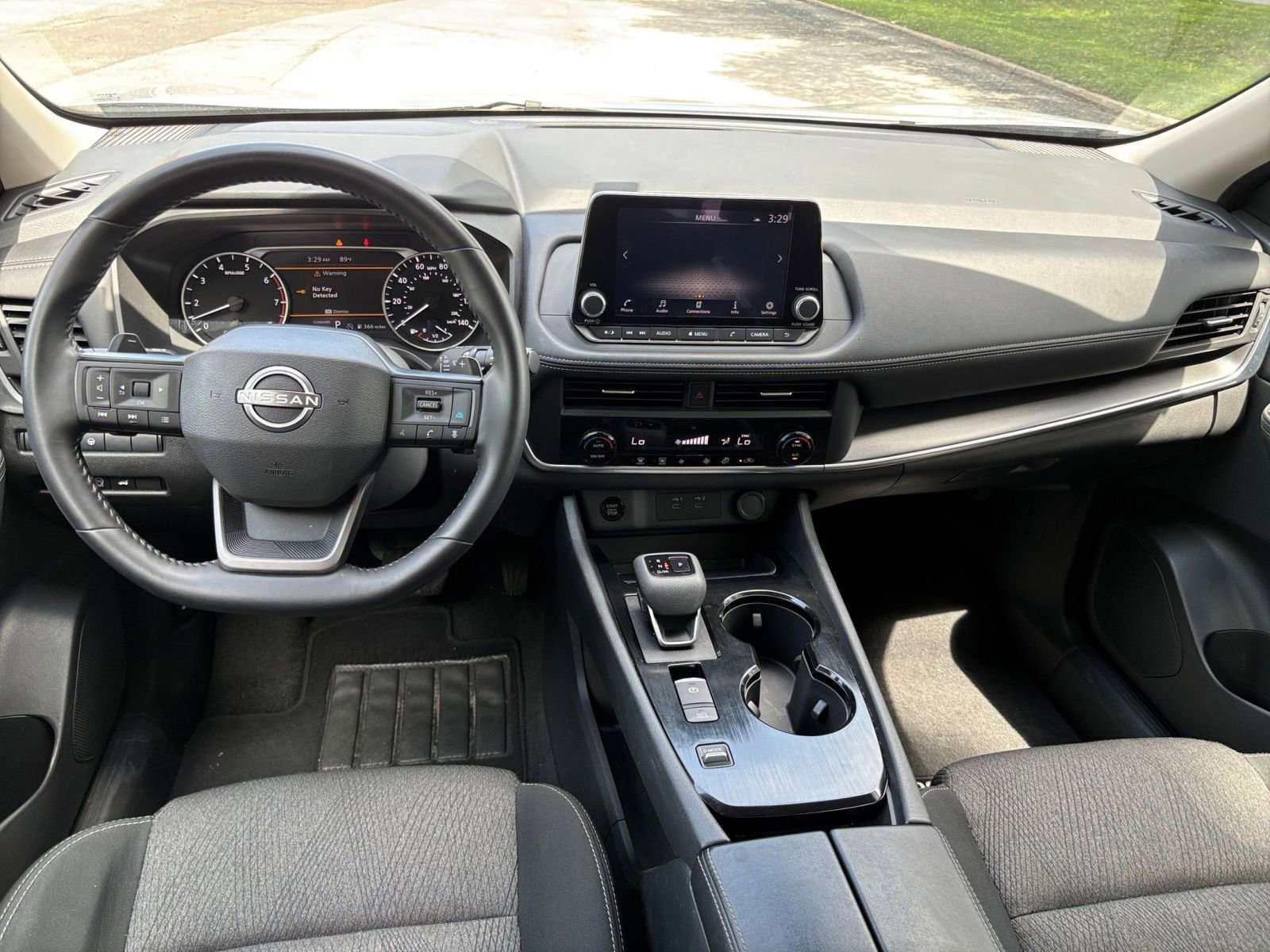 Thumbnail: 2025 Nissan Rogue - 28