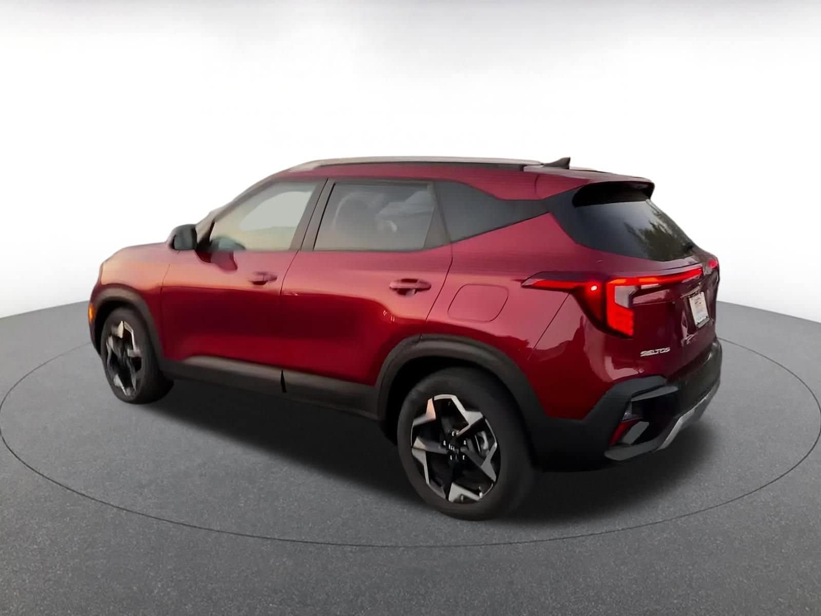 Thumbnail: 2025 Kia Seltos - 10