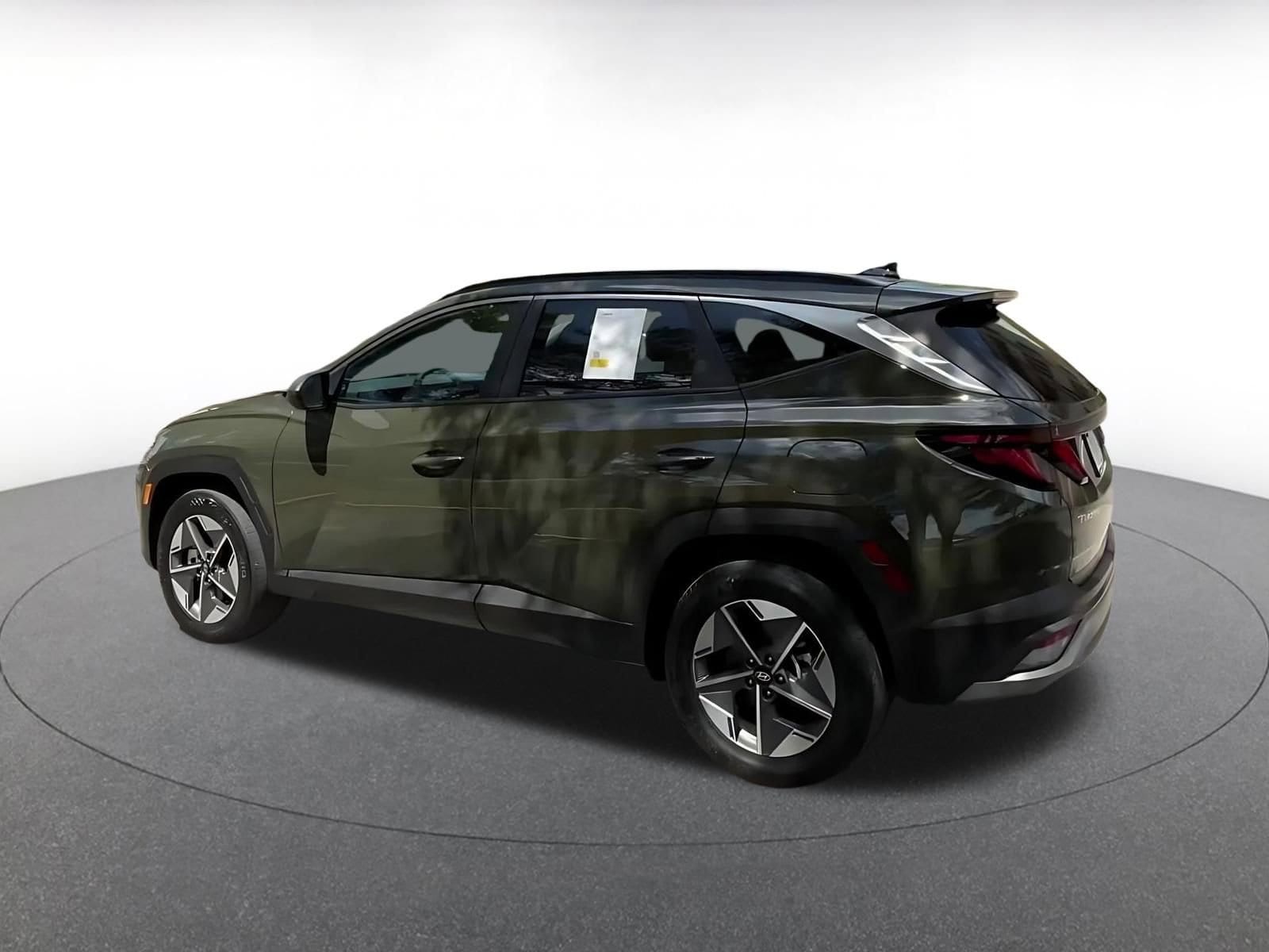 Thumbnail: 2025 Hyundai Tucson - 10