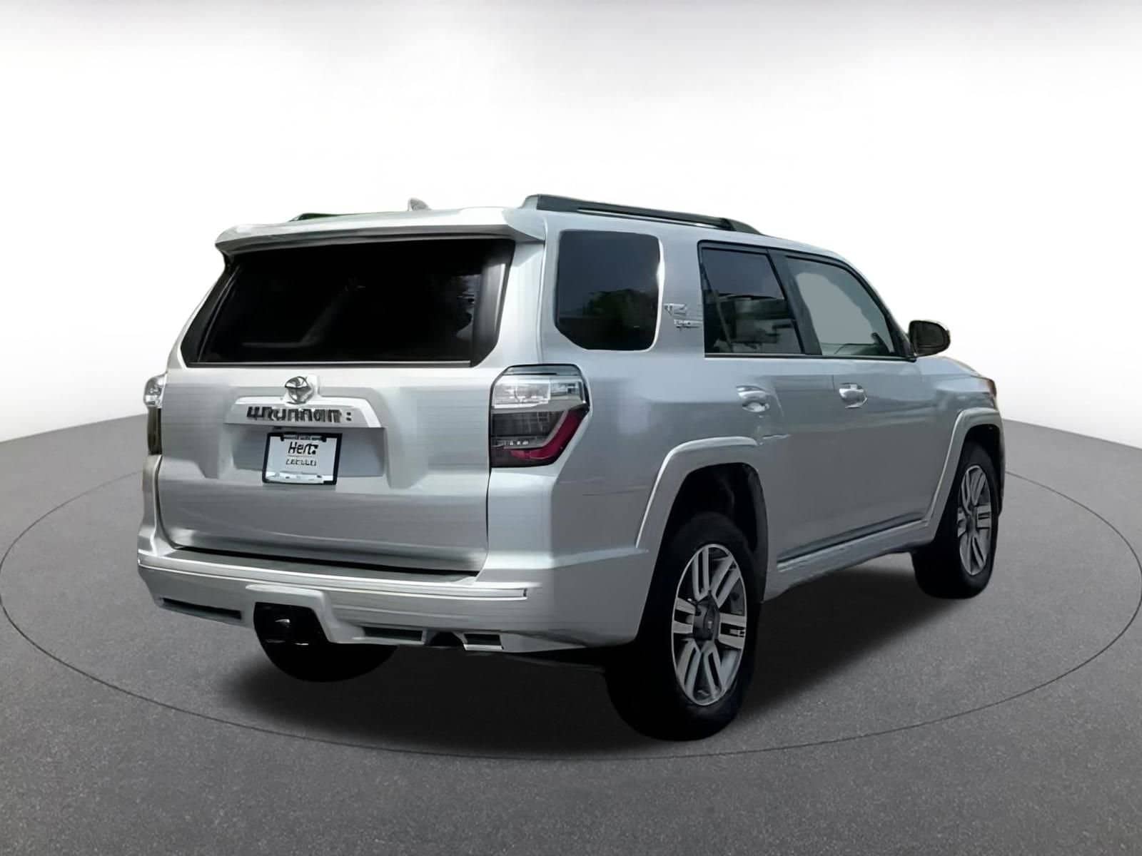 Thumbnail: 2024 Toyota 4Runner - 12
