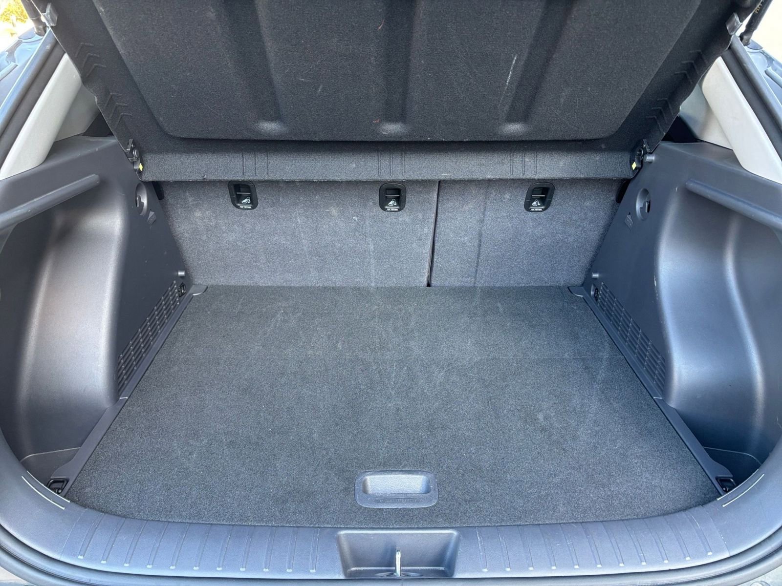 Thumbnail: 2025 Hyundai Kona - 25