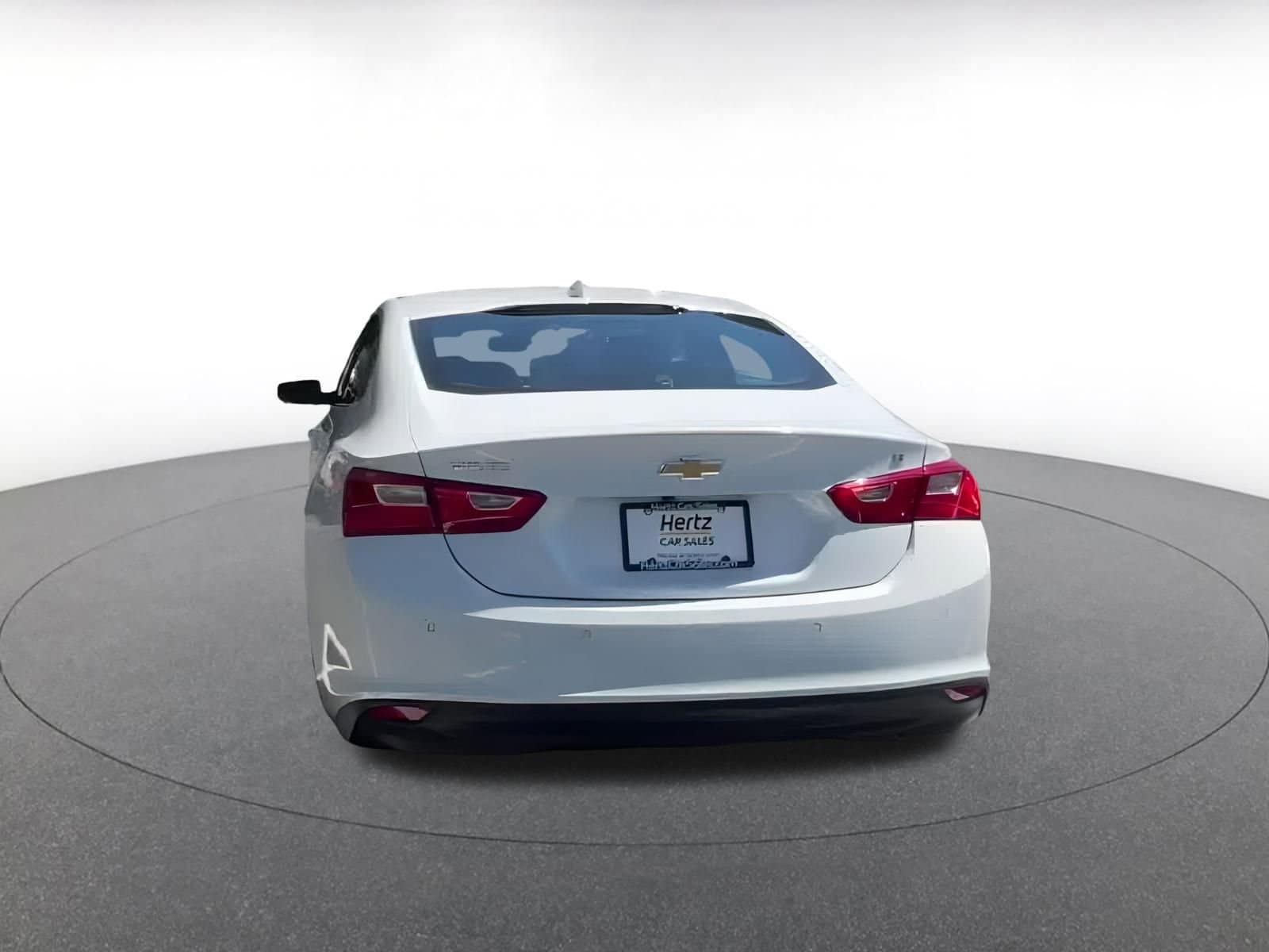 Thumbnail: 2024 Chevrolet Malibu - 12