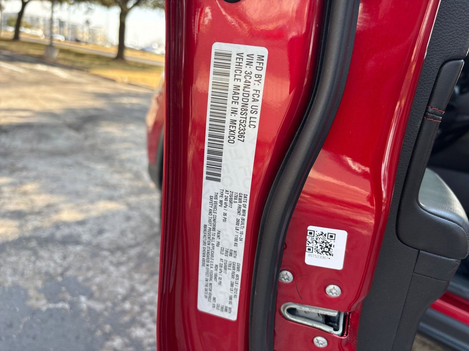 Thumbnail: 2025 Jeep Compass - 23