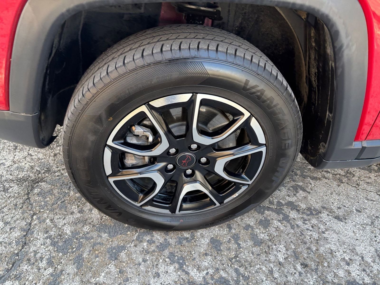 Thumbnail: 2025 Jeep Compass - 25