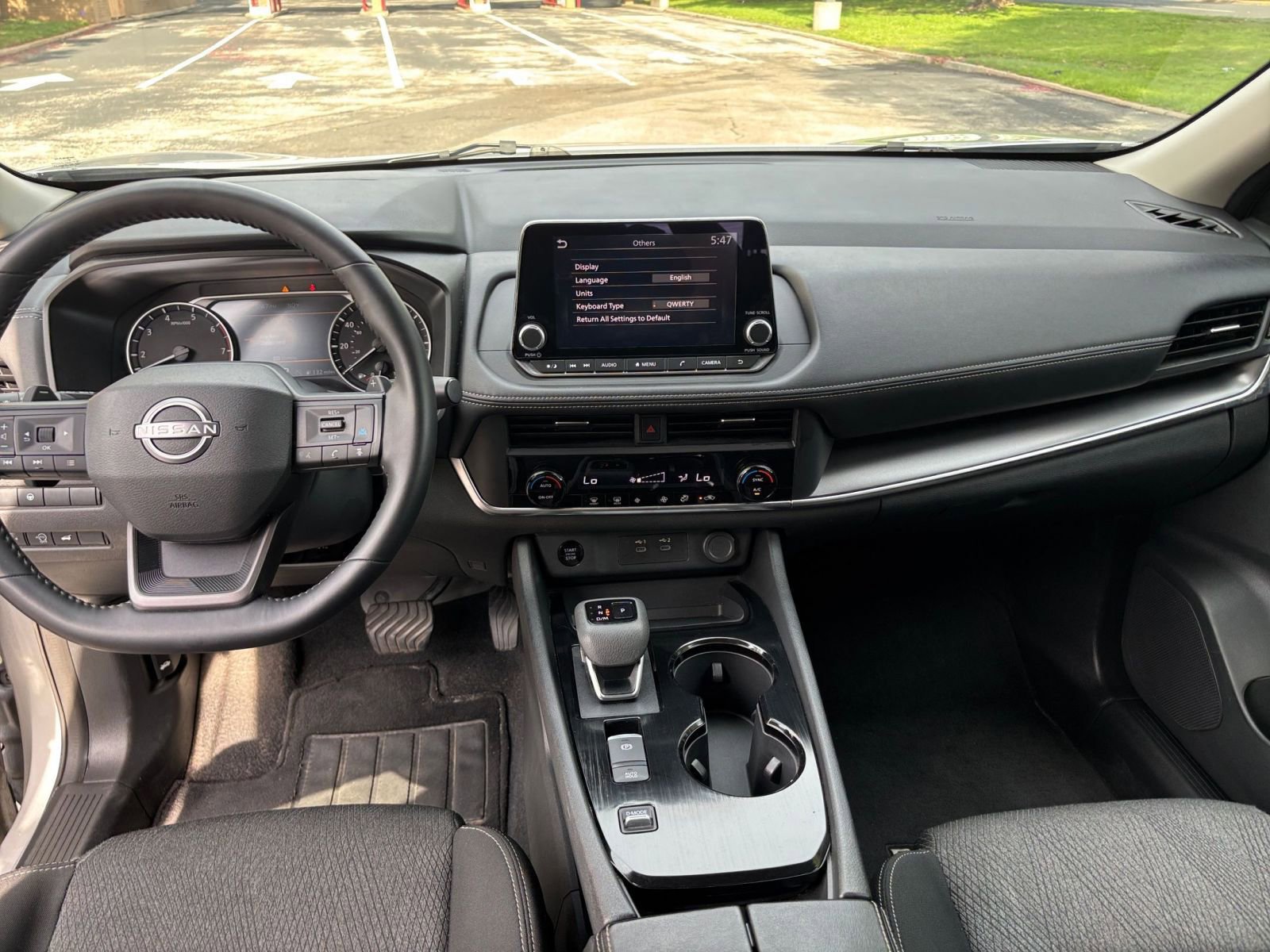 Thumbnail: 2025 Nissan Rogue - 28