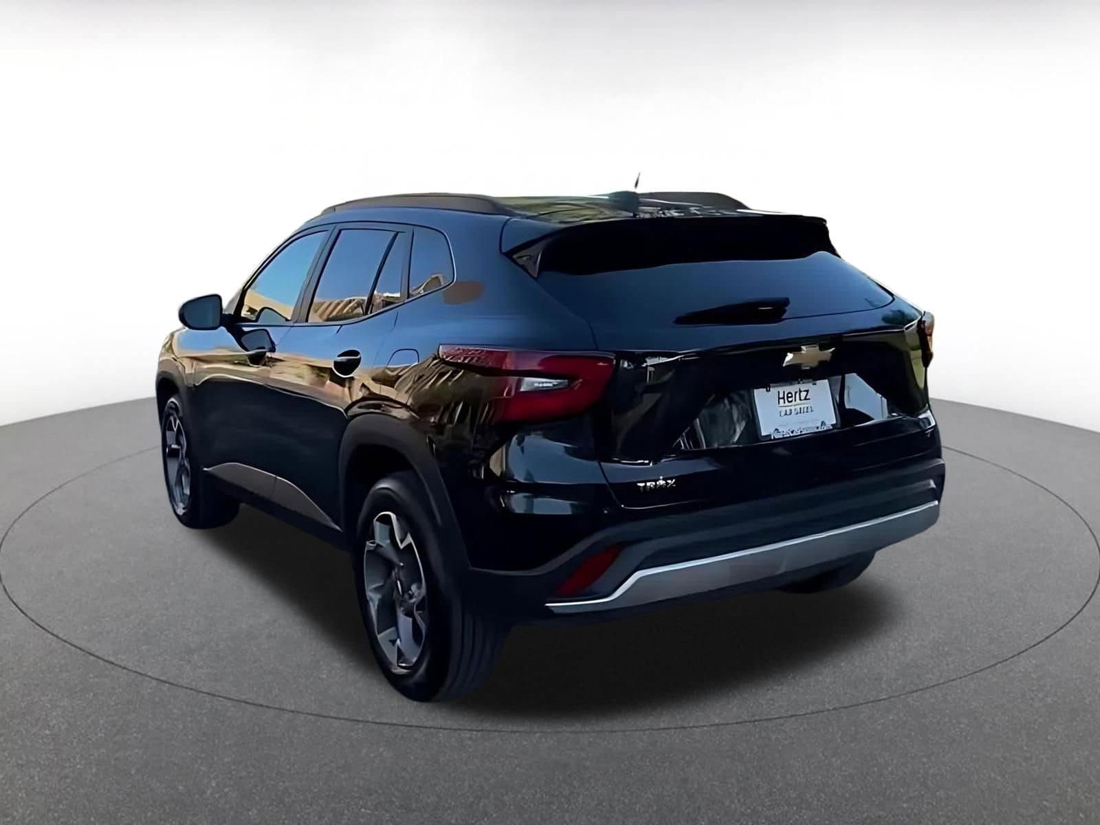 Thumbnail: 2025 Chevrolet Trax - 11