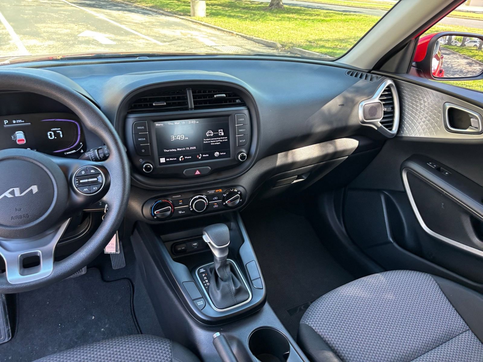 Thumbnail: 2025 Kia Soul - 30