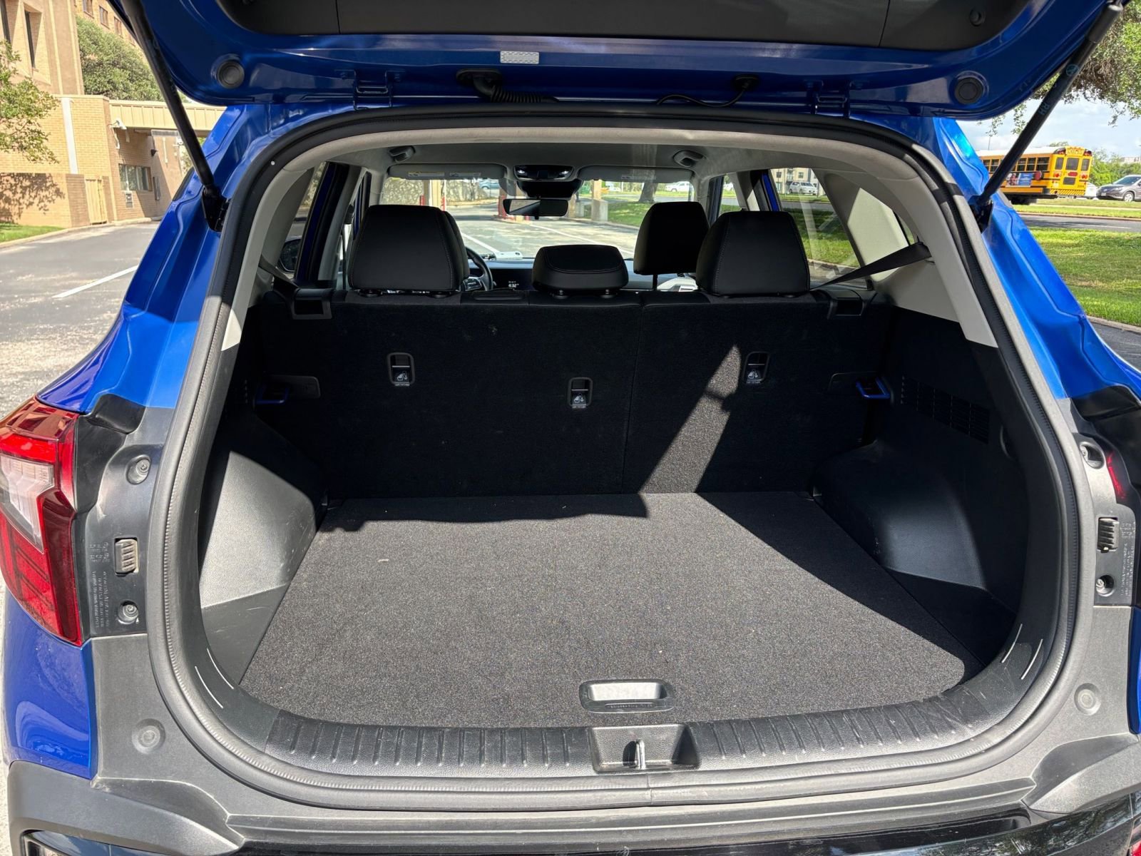 Thumbnail: 2025 Kia Seltos - 26