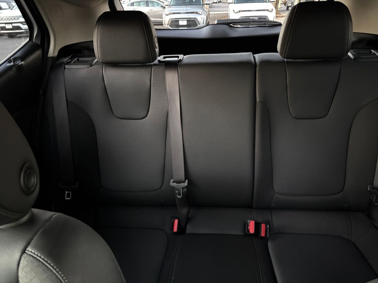 Thumbnail: 2025 Buick Encore GX - 32