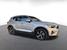 2024 Volvo XC40 B5 Core -
                  Austin, TX