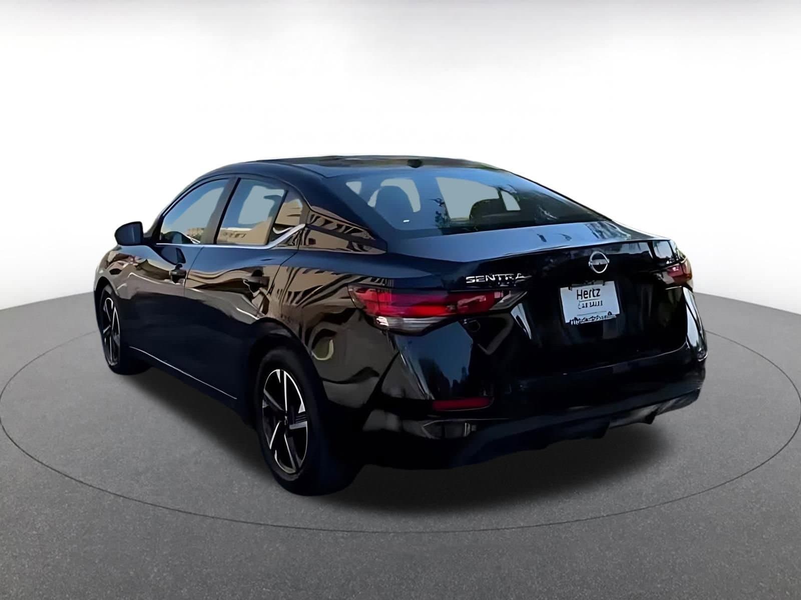 Thumbnail: 2025 Nissan Sentra - 11