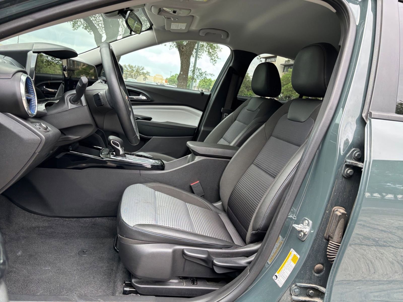 Thumbnail: 2025 Chevrolet Trax - 22