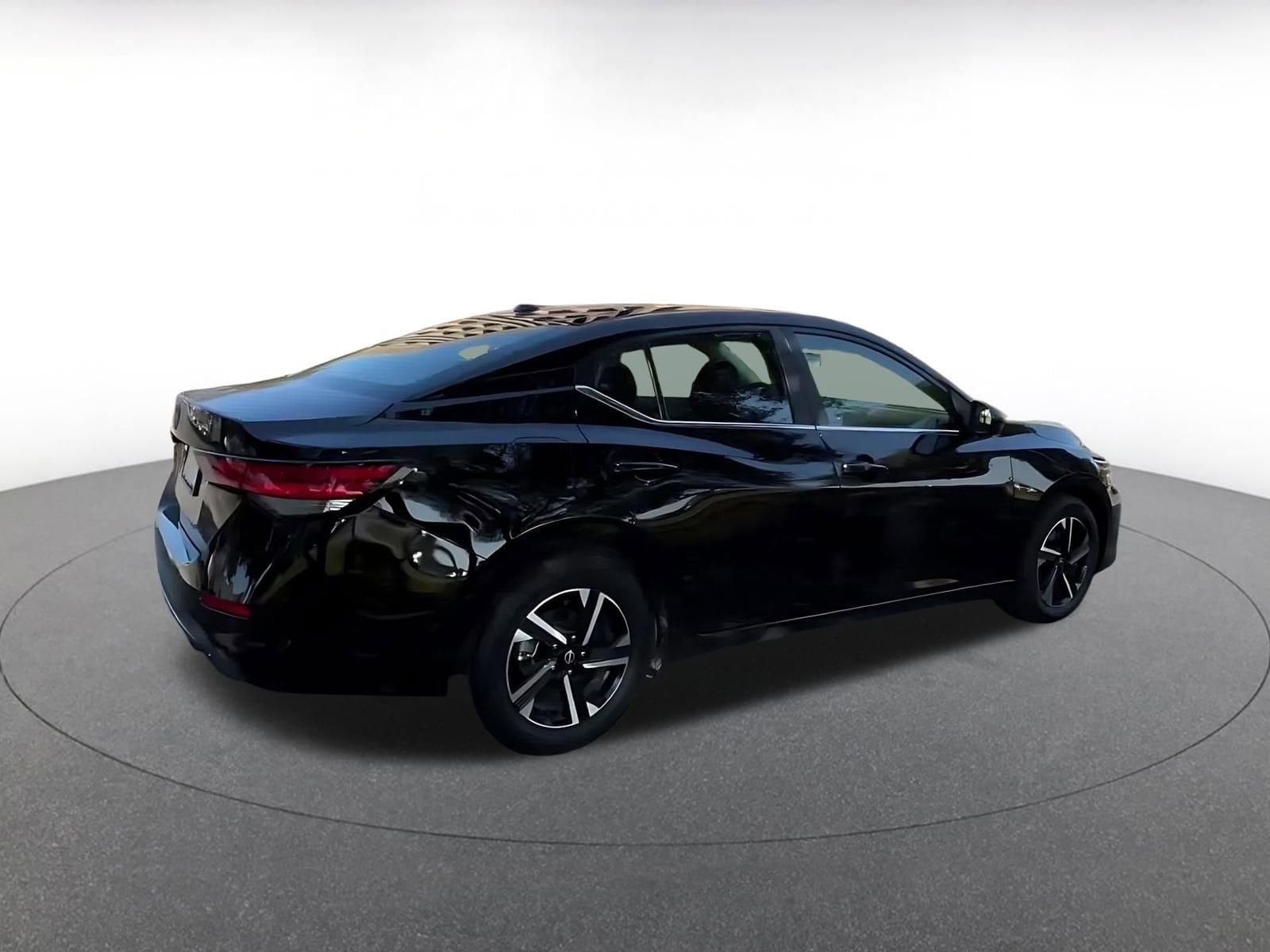 Thumbnail: 2025 Nissan Sentra - 15