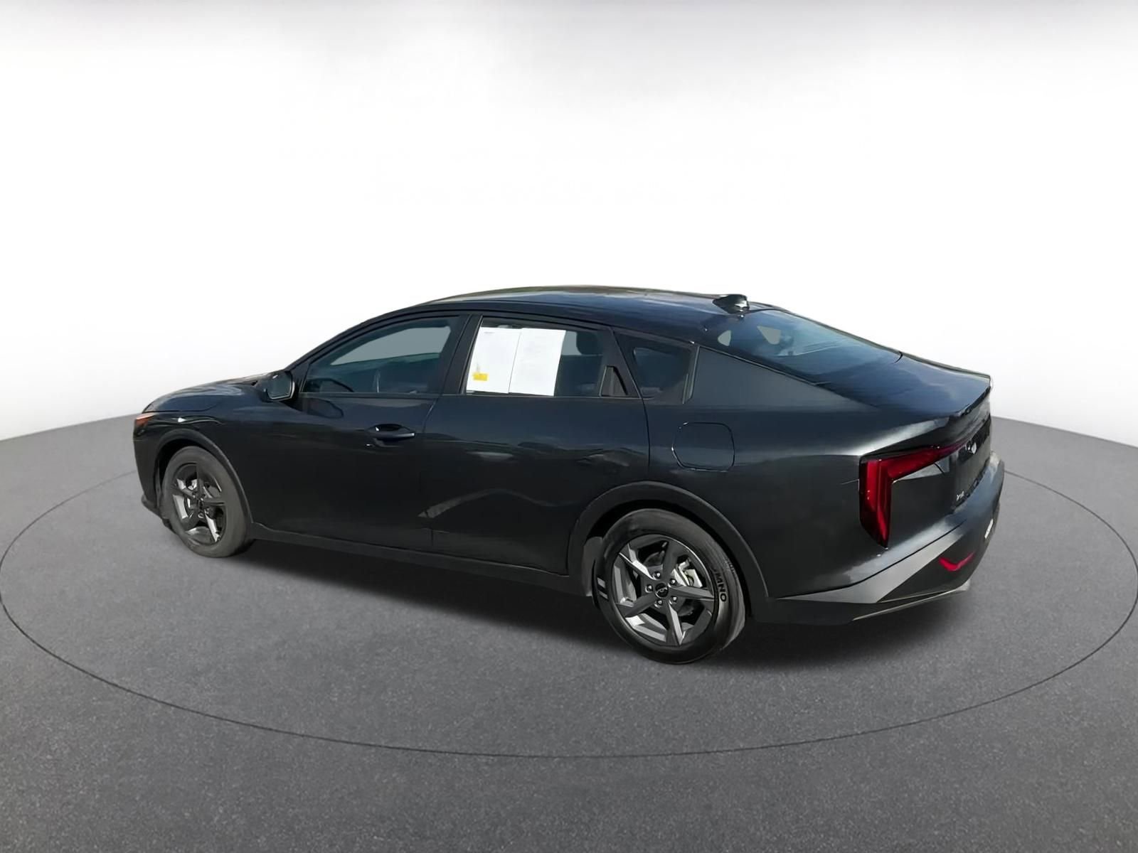 Thumbnail: 2025 Kia K4 - 8