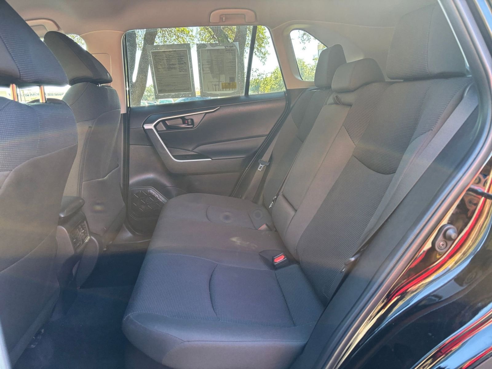 Thumbnail: 2025 Toyota RAV4 - 20