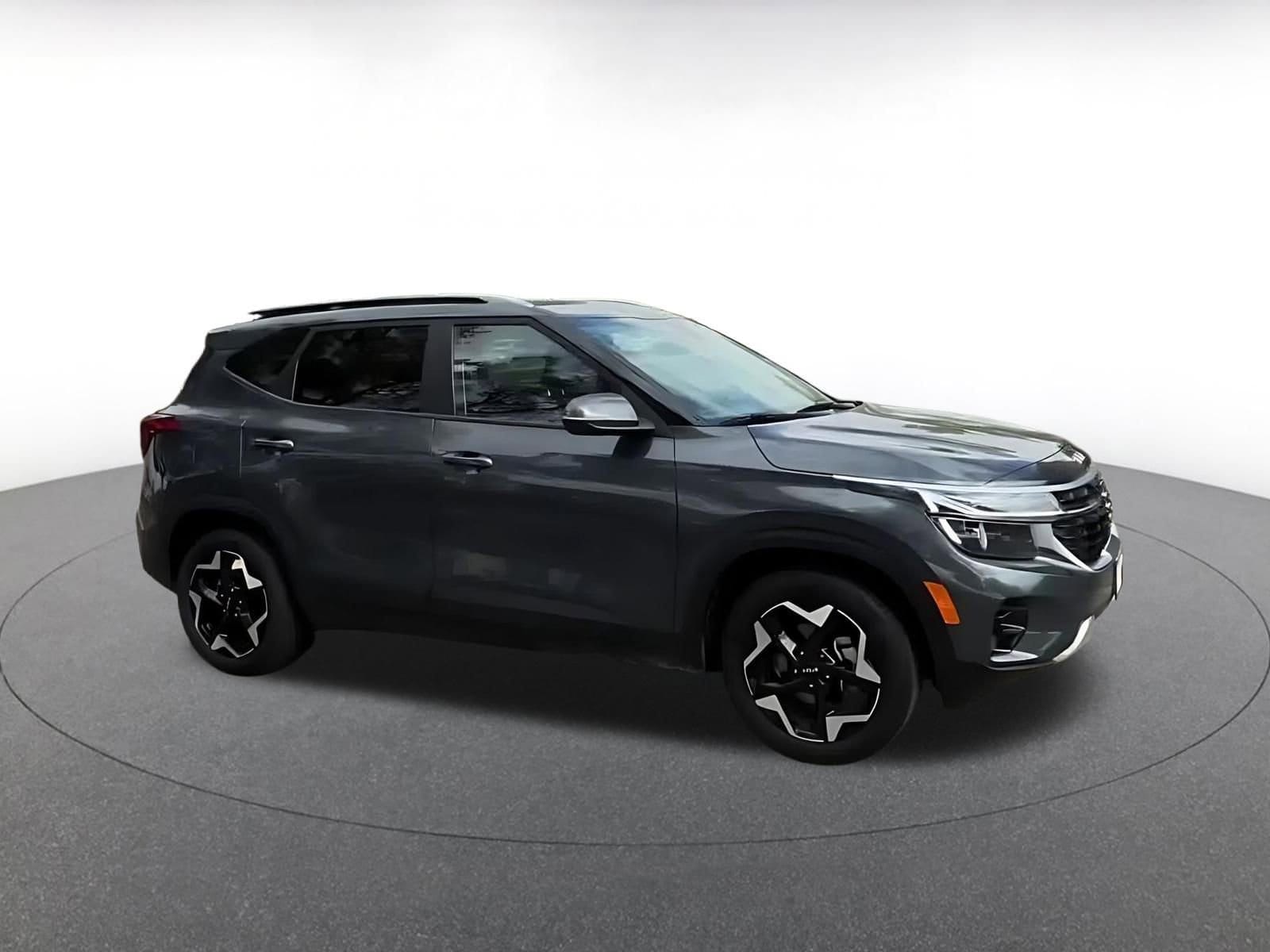 Thumbnail: 2025 Kia Seltos - 2