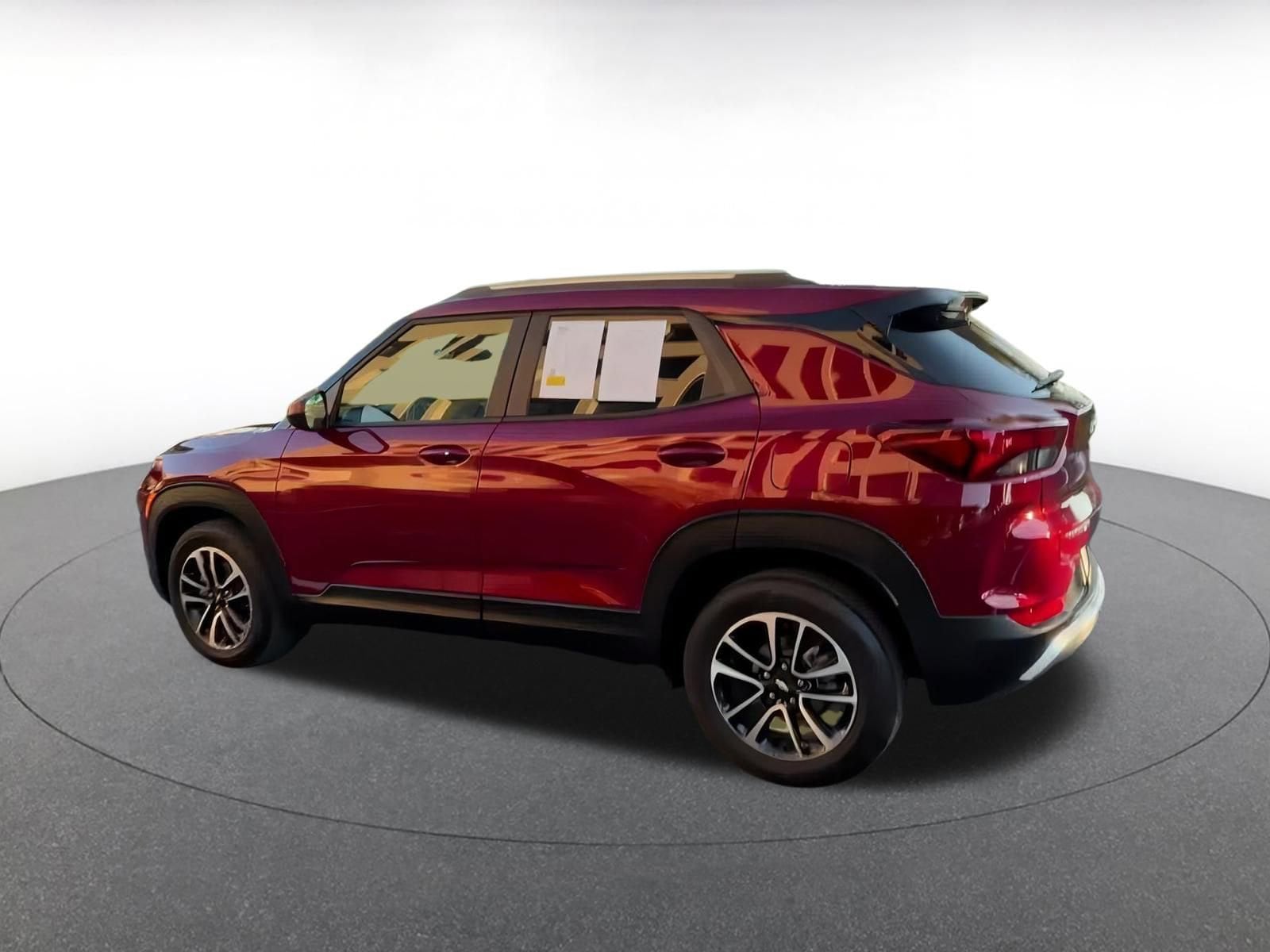 Thumbnail: 2025 Chevrolet TrailBlazer - 10