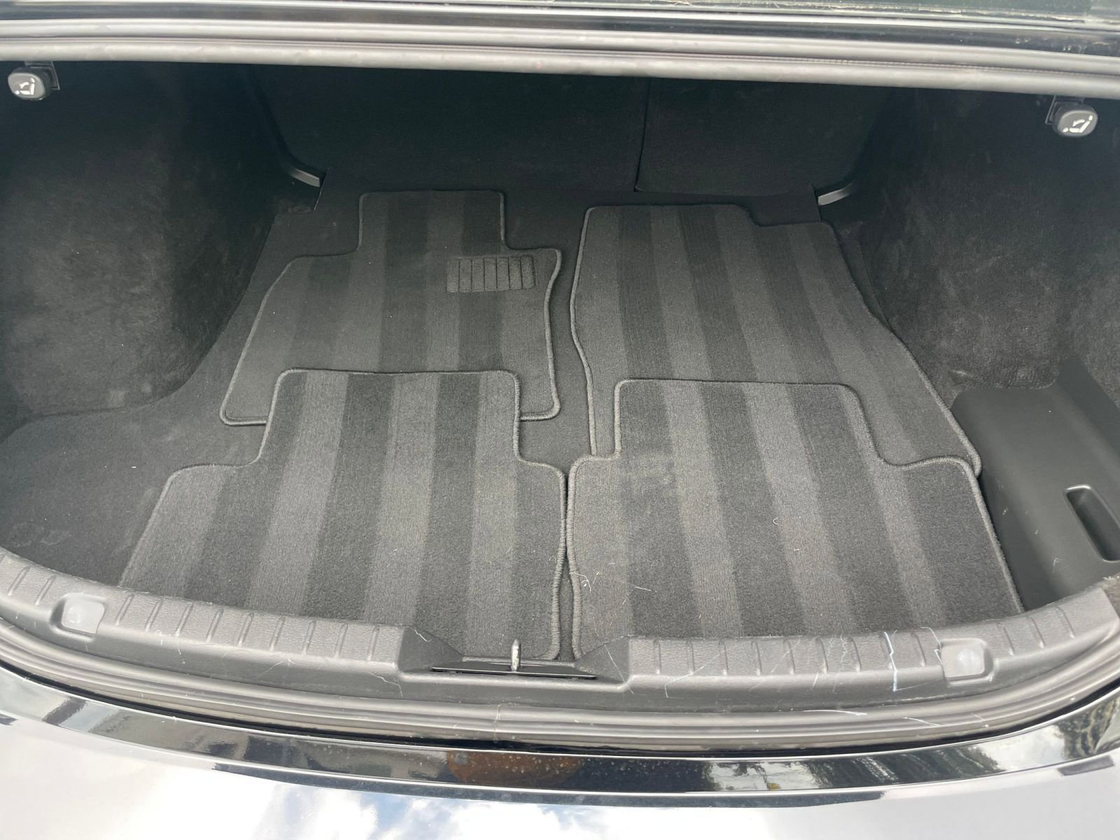 Thumbnail: 2025 Mazda Mazda3 - 30