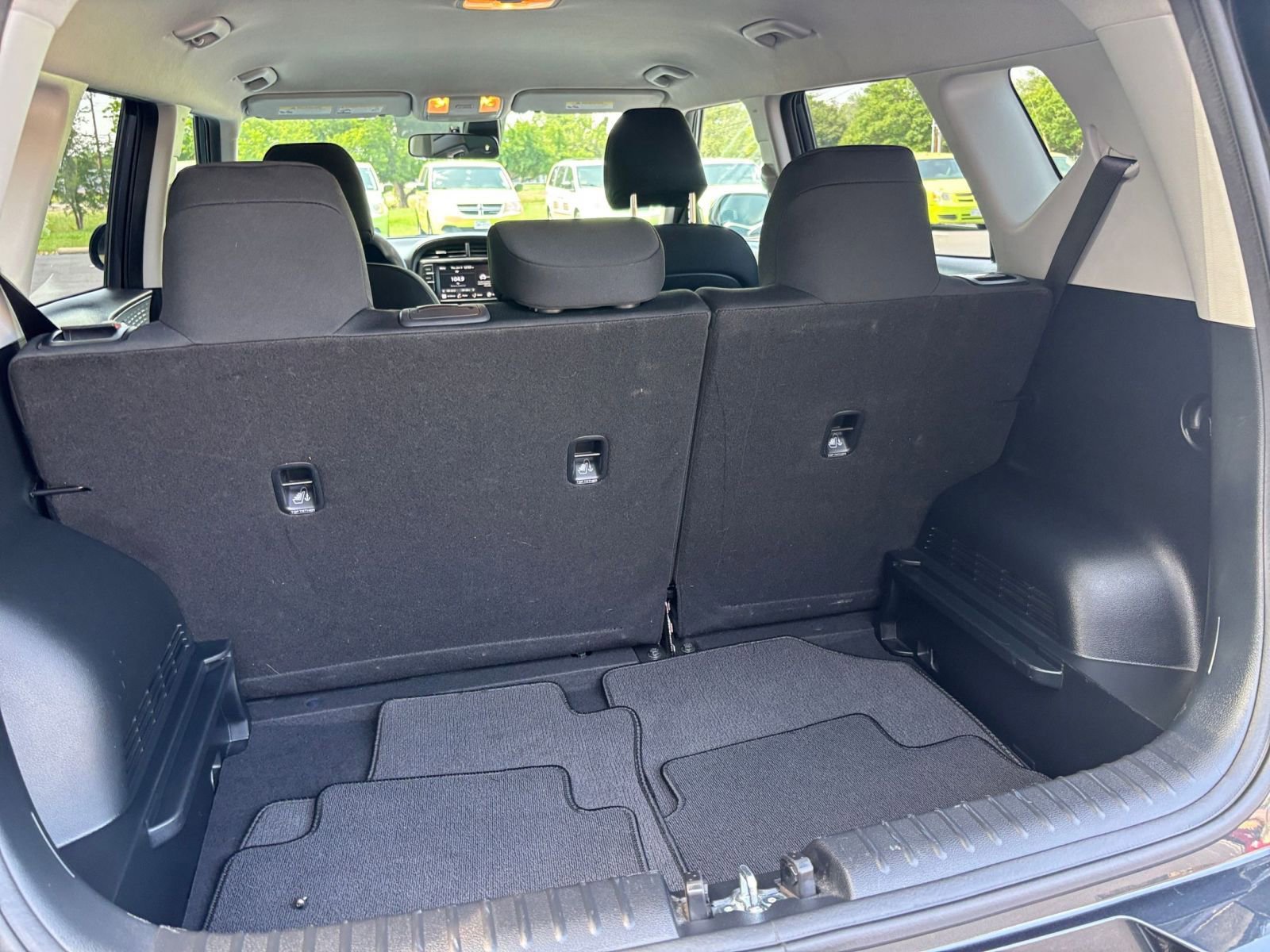 2024 Kia Soul LX 29