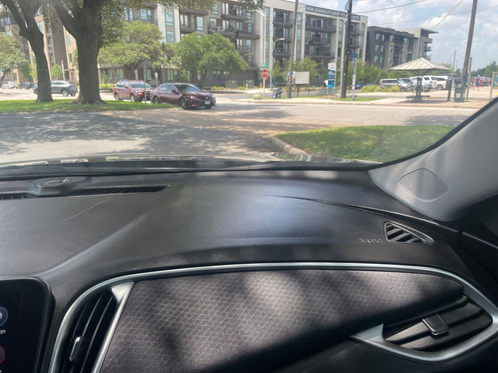 Thumbnail: 2023 Chevrolet Malibu - 34