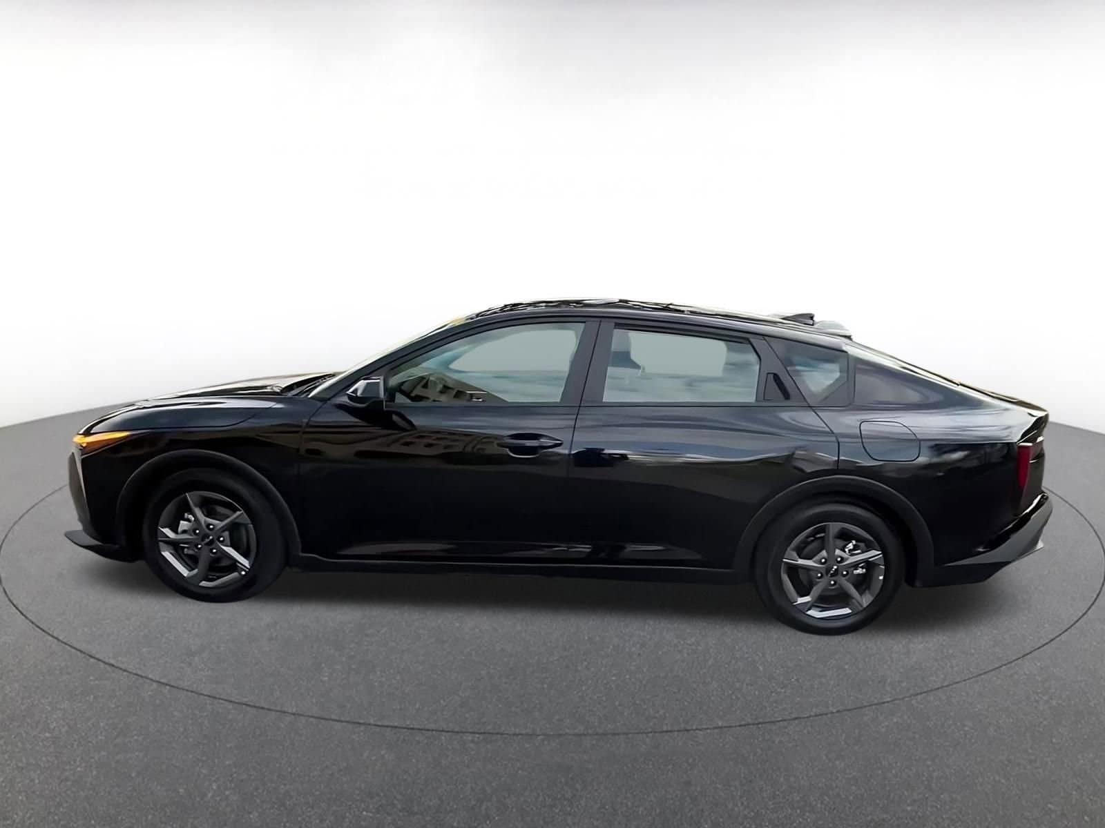 Thumbnail: 2025 Kia K4 - 8