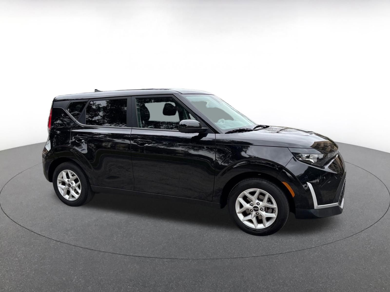 Thumbnail: 2025 Kia Soul - 1