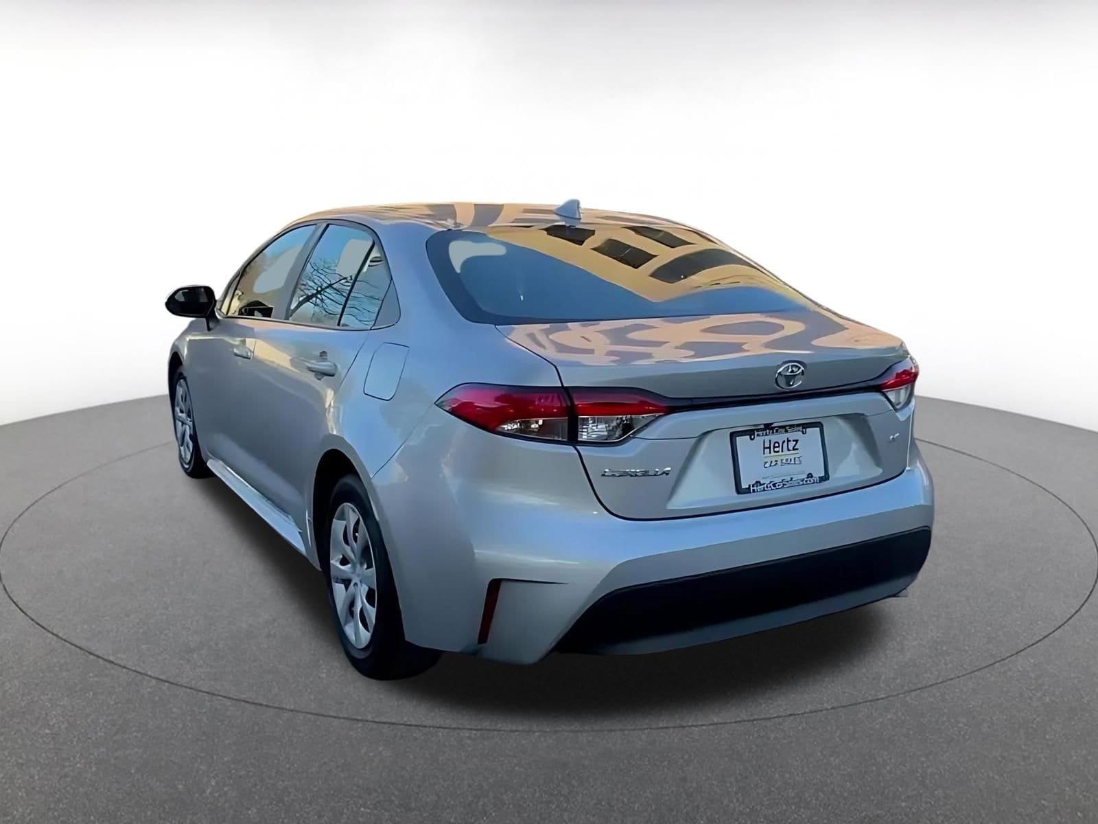 Thumbnail: 2025 Toyota Corolla - 11