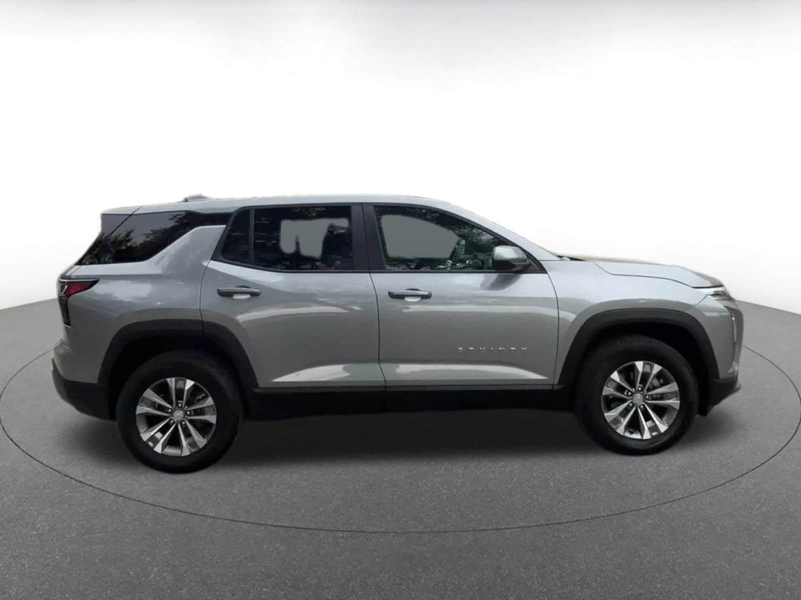 Thumbnail: 2025 Chevrolet Equinox - 16