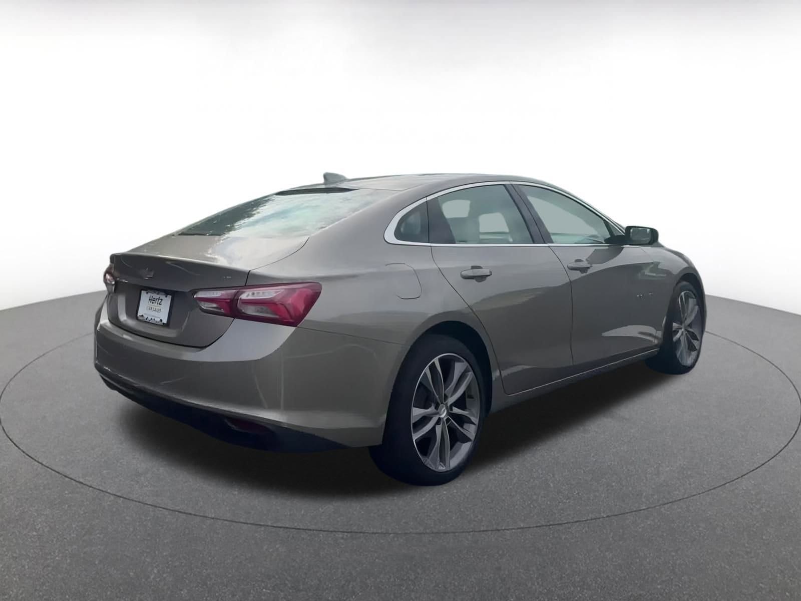 Thumbnail: 2024 Chevrolet Malibu - 15