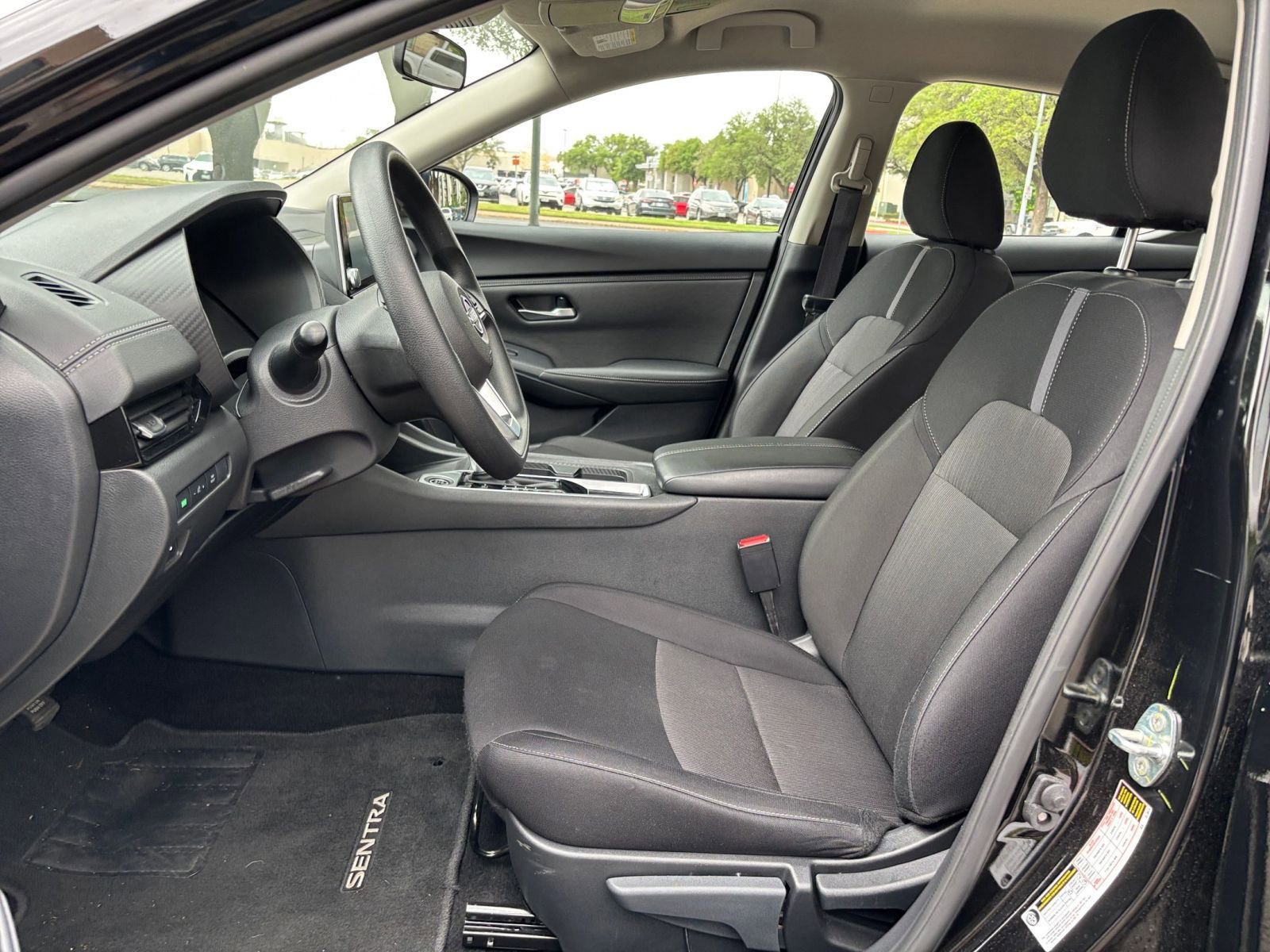 Thumbnail: 2025 Nissan Sentra - 22