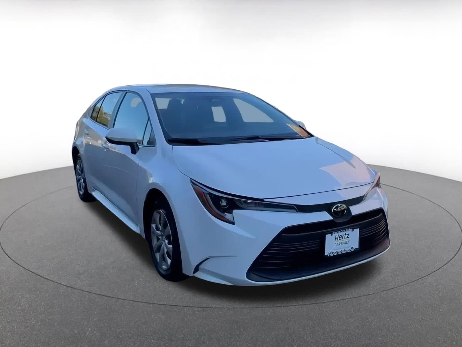Thumbnail: 2025 Toyota Corolla - 3