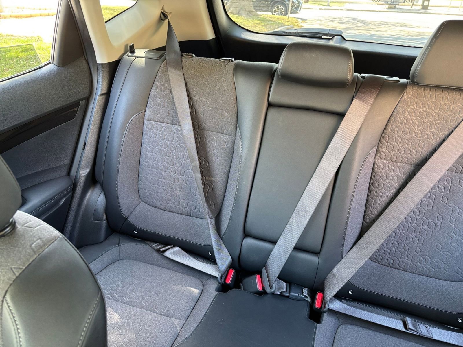 Thumbnail: 2025 Kia Seltos - 34