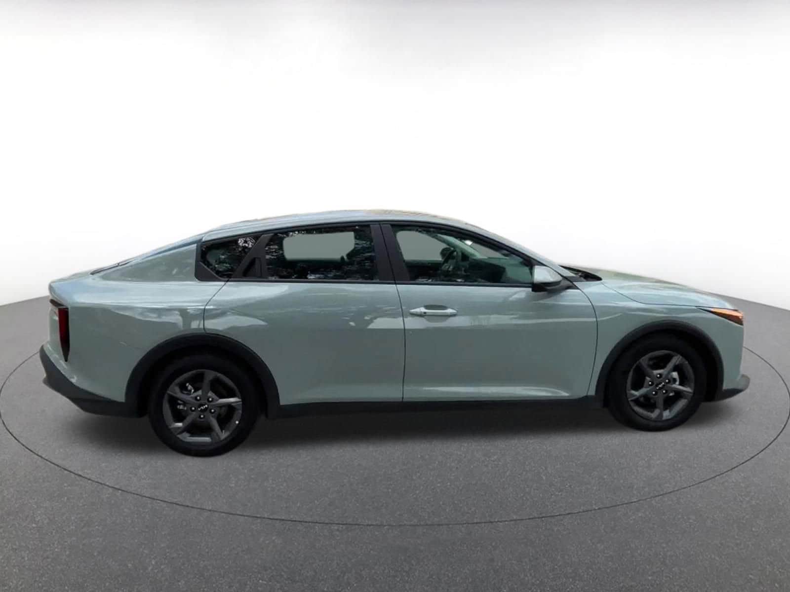 Thumbnail: 2025 Kia K4 - 16