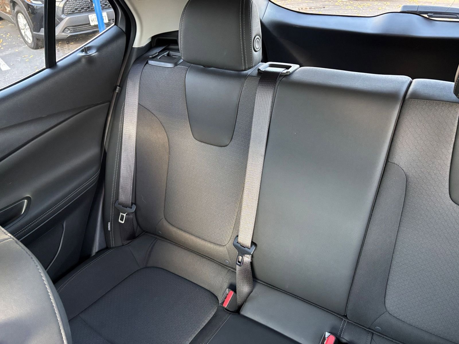 Thumbnail: 2025 Buick Encore GX - 33