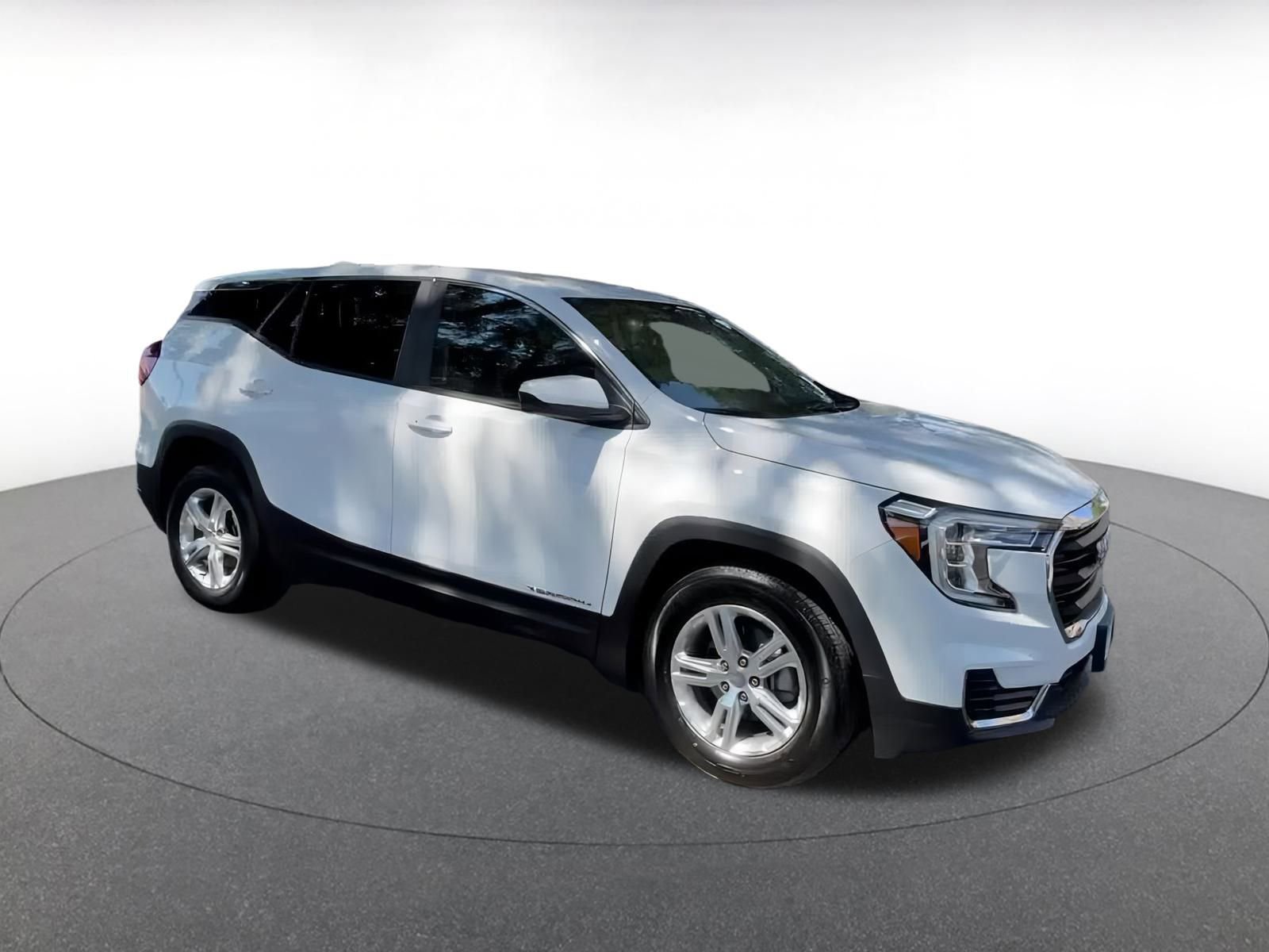 Thumbnail: 2024 GMC Terrain - 2