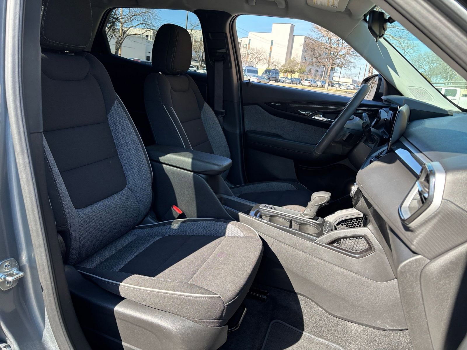 Thumbnail: 2025 Chevrolet TrailBlazer - 22