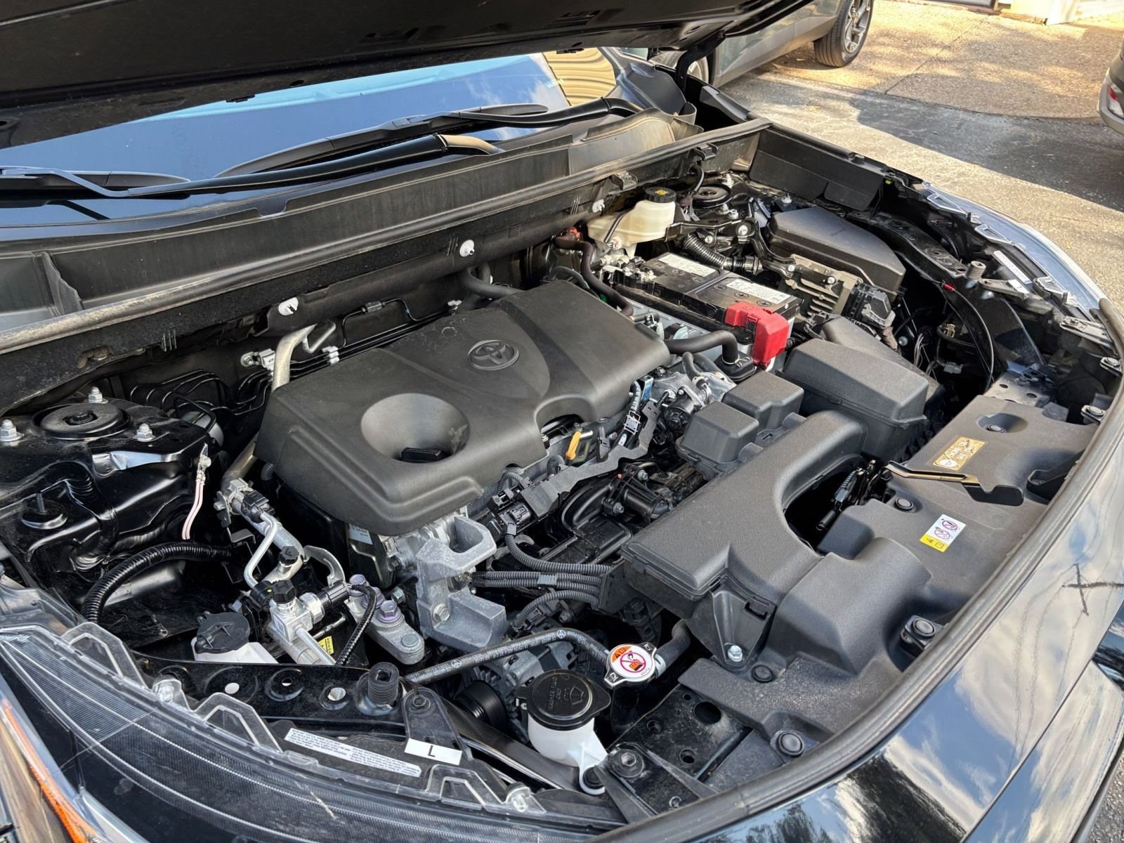 Thumbnail: 2025 Toyota RAV4 - 26