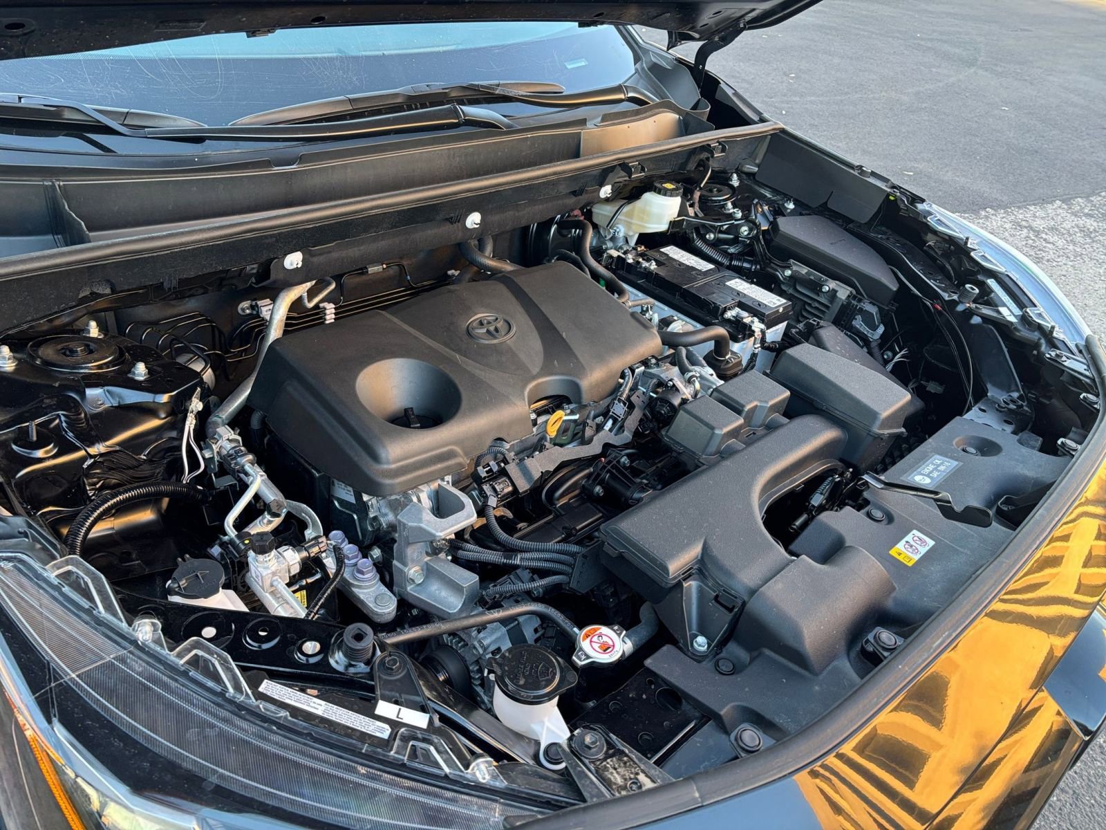 Thumbnail: 2025 Toyota RAV4 - 26