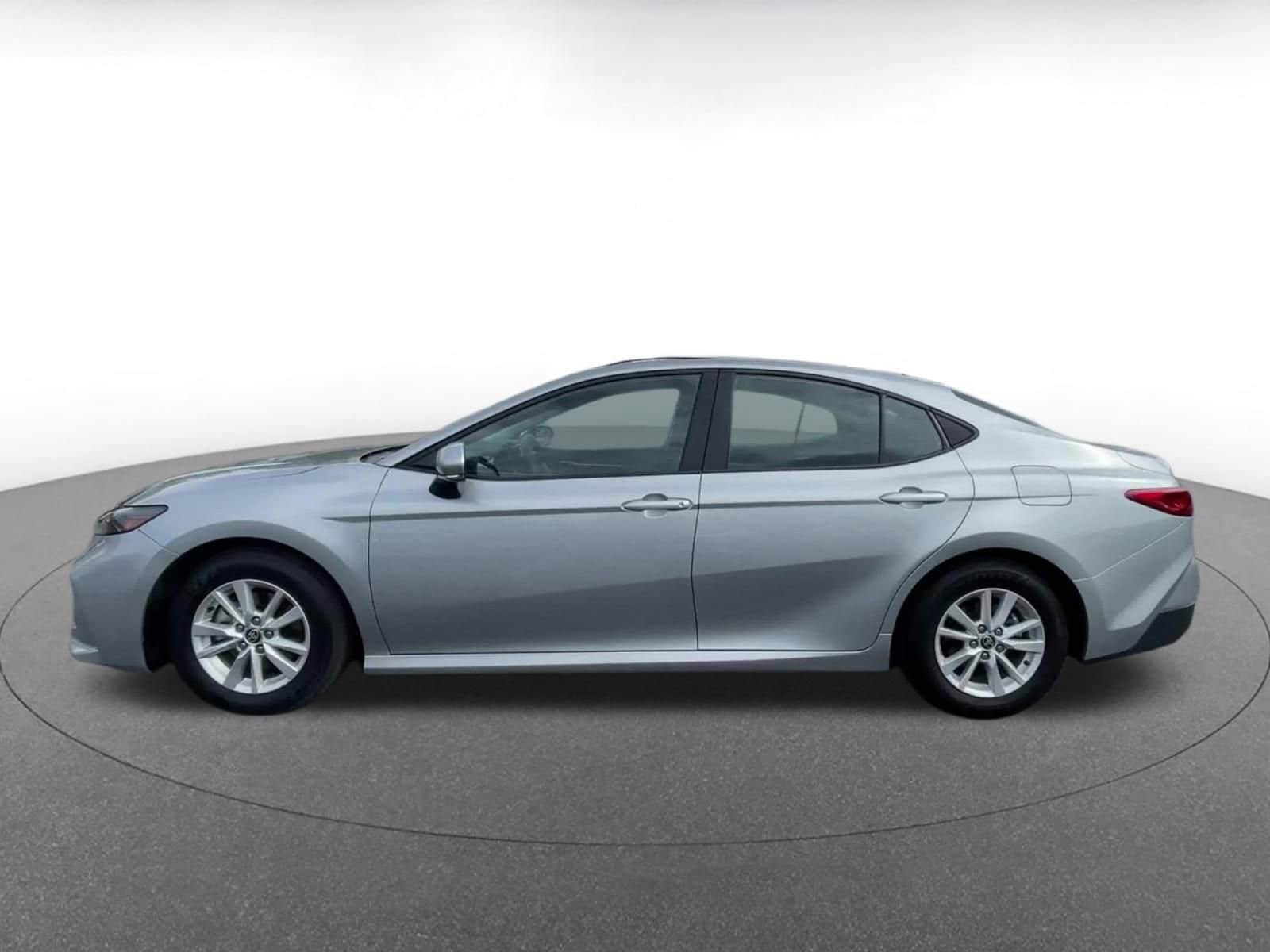 Thumbnail: 2025 Toyota Camry - 8