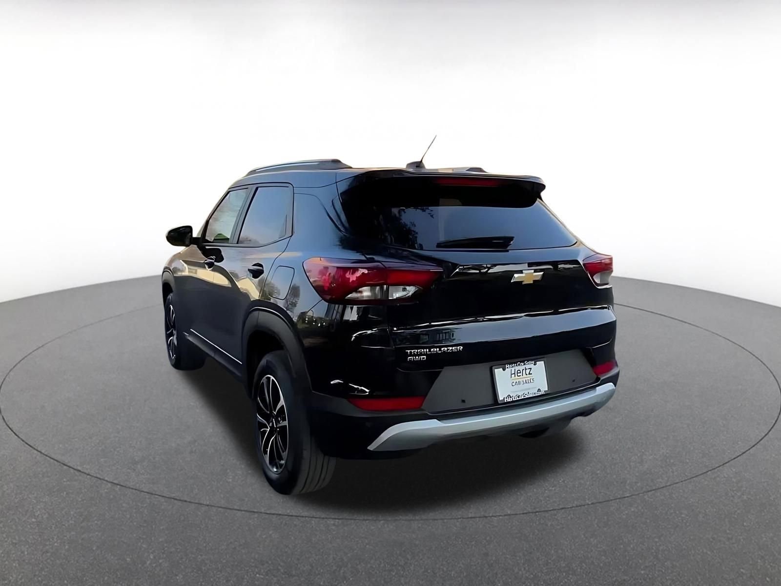 Thumbnail: 2025 Chevrolet TrailBlazer - 11