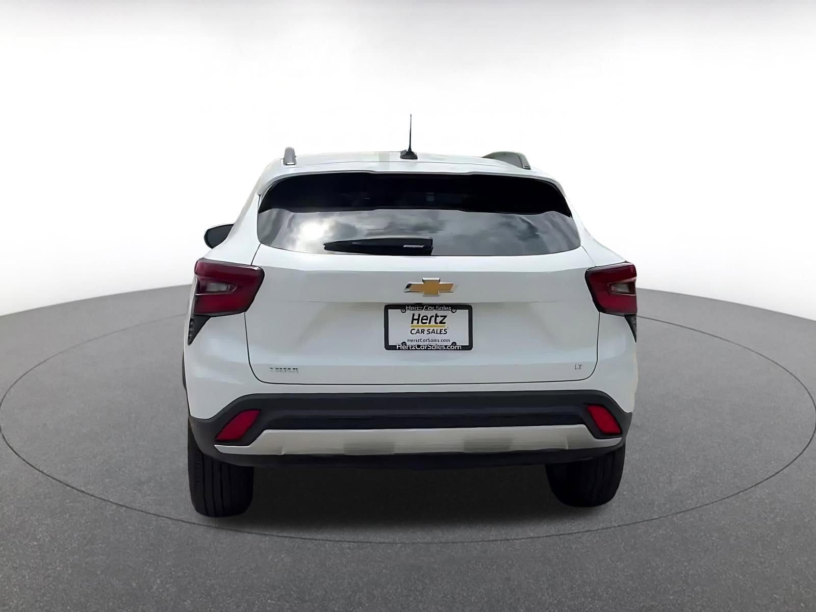 Thumbnail: 2025 Chevrolet Trax - 12