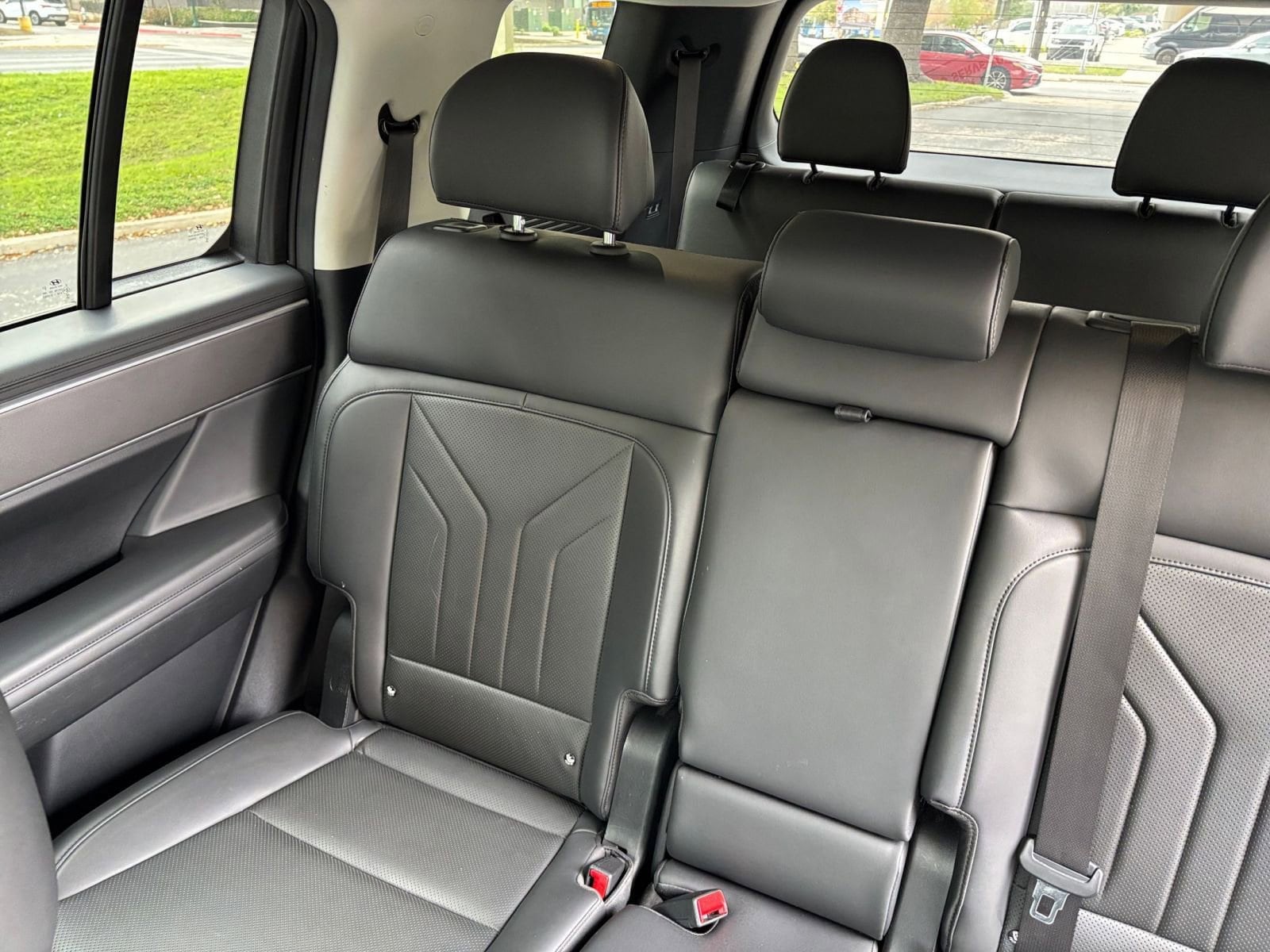 Thumbnail: 2025 Hyundai Santa Fe - 33