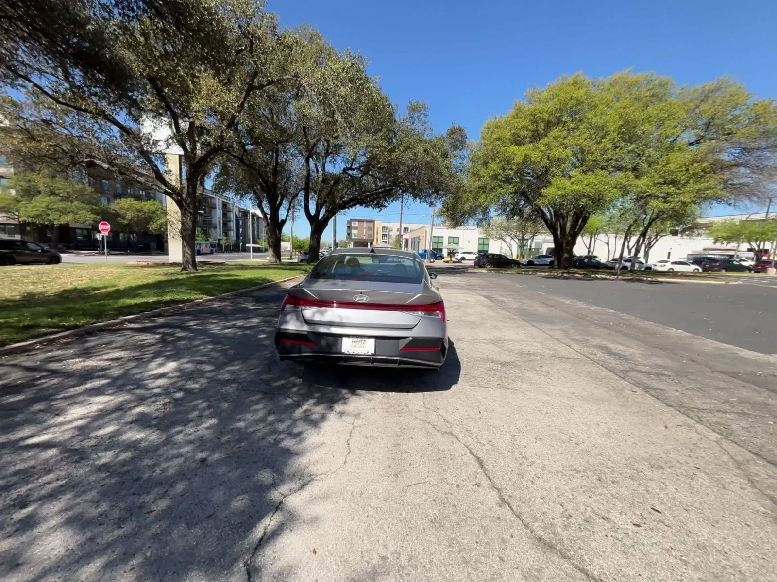 Thumbnail: 2025 Hyundai Elantra - 16